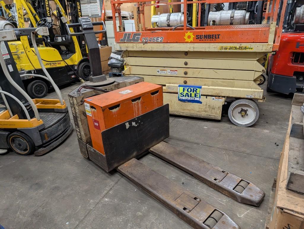 Crown 6k# electric pallet jack (off-site item, read description)