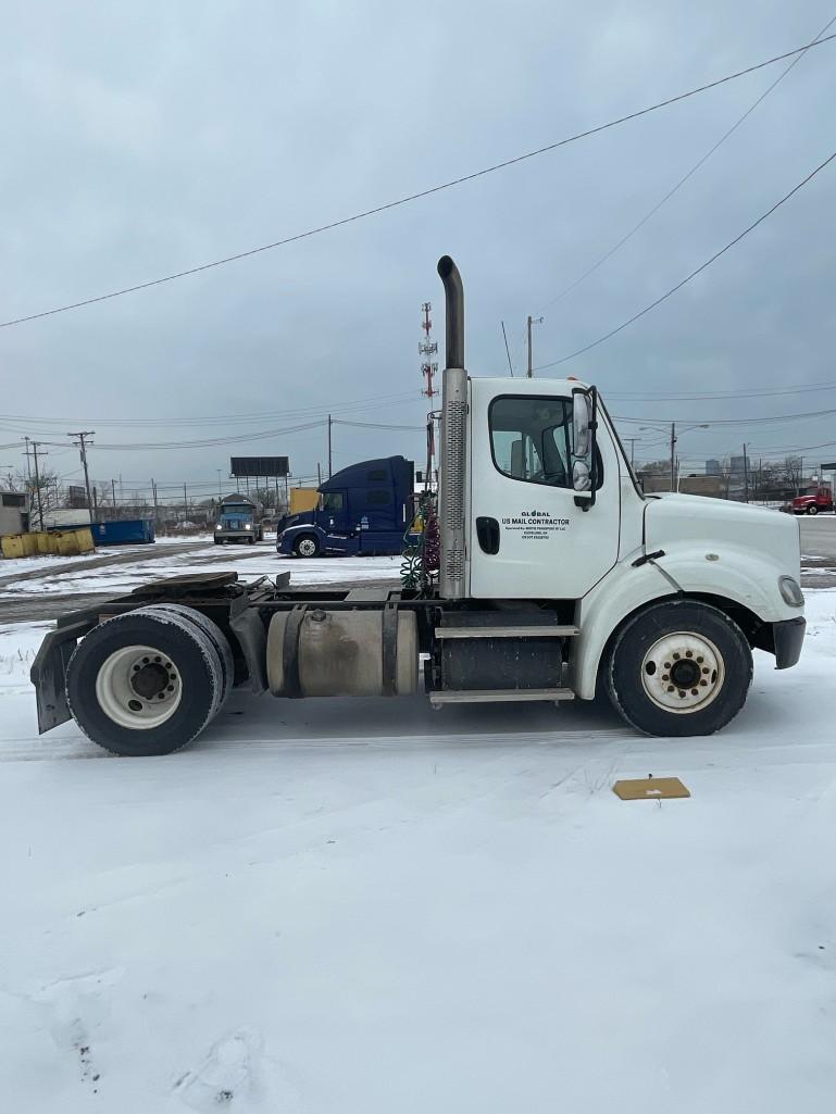 2017 Freightliner M2 112 Medium Duty Truck (off-site item, read description)
