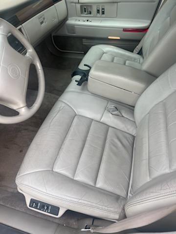 1995 Cadillac Deville Passenger Car