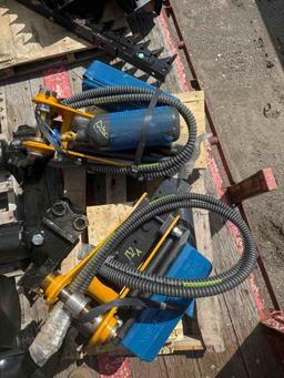 New Vicsec Co Mini Excavator Breaker Attachment