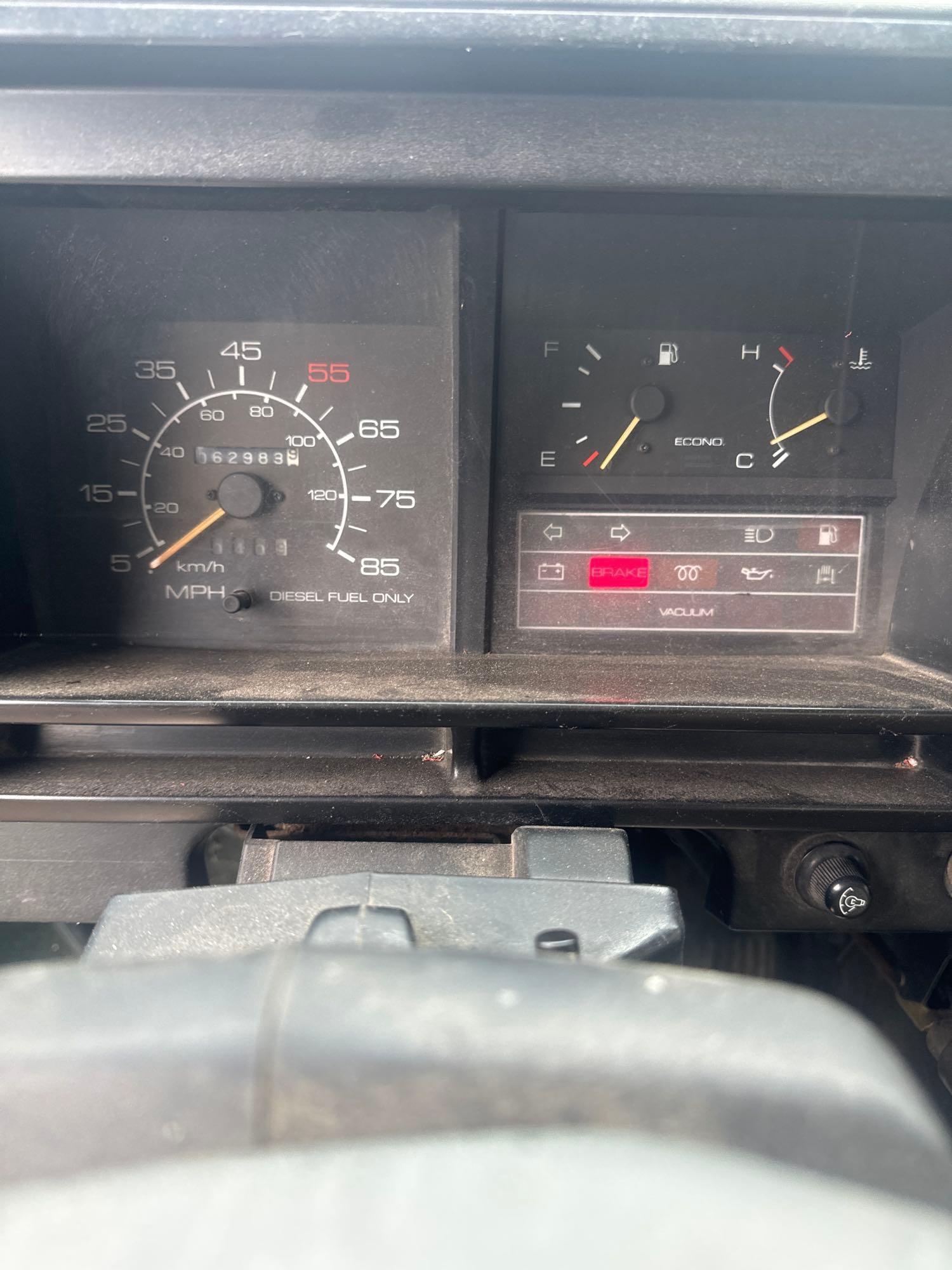 1990 Isuzu NPR Box Truck/Step Van