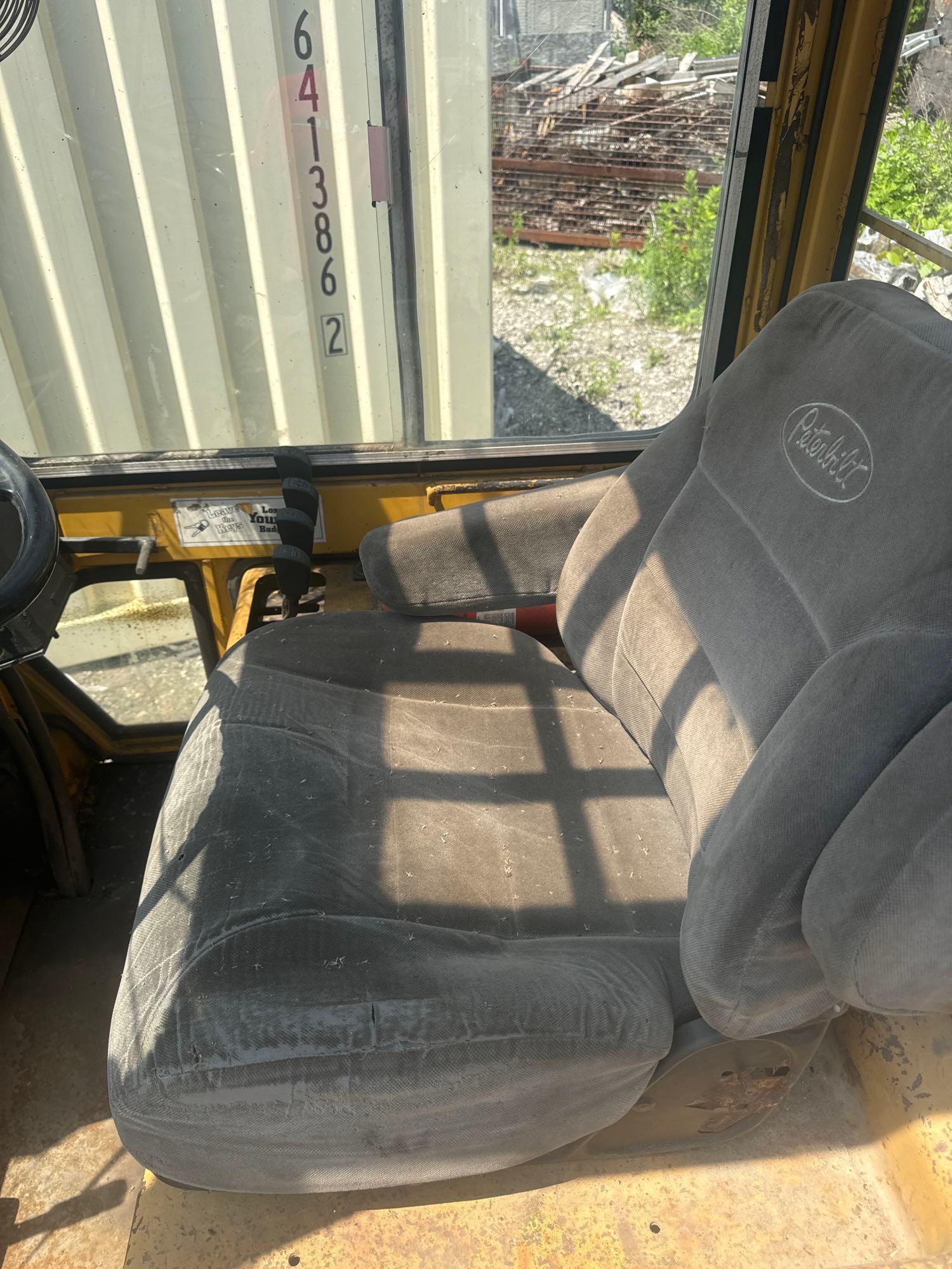 CAT Triple Mast Full Cab LP Forklift Model VC60D