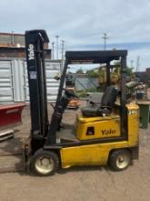Yale Triple Mast LP Forklift Model GC040AENUAE092