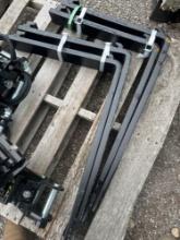 New GiYi Mini Stand-On Skidloader 30in Forks