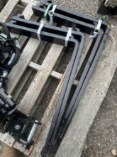 New GiYi Mini Stand-On Skidloader 30in Forks