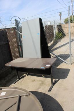 (2) Circle Tables