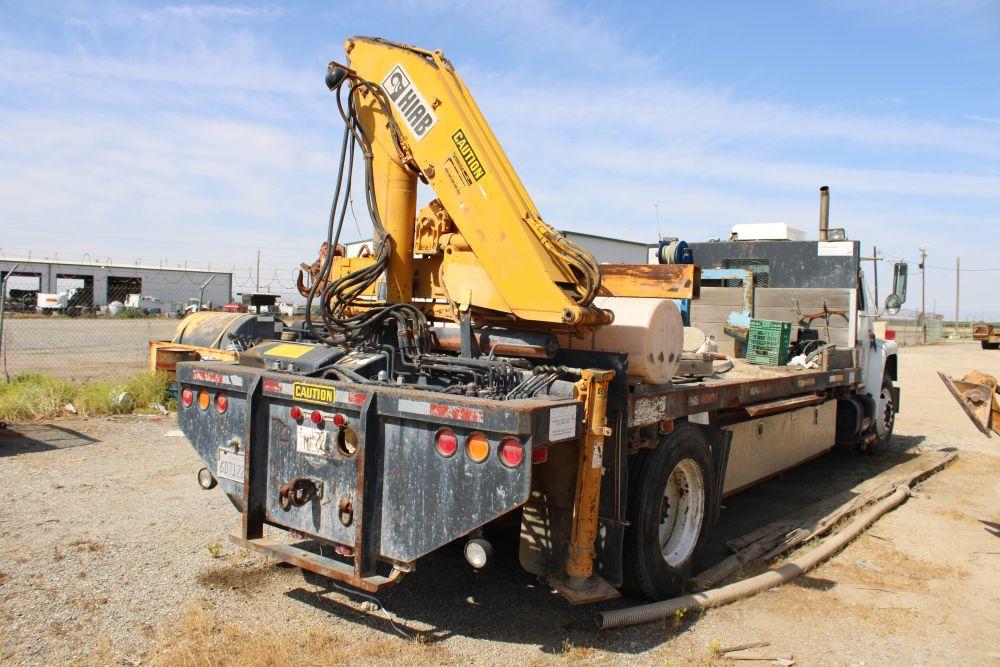 1984 IHC hydro Crane Gas