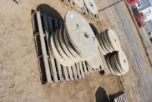 17 Round 27" Lids Cement