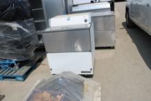 True Refrigeration Cooler