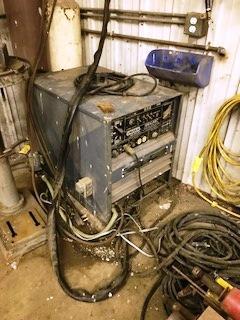 Lincoln Idealarc TIG 300/300 Welder