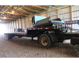 2009 Jetco Step Deck 36’ Flatbed Trailer w/10’ Front Deck & 26’ Bed