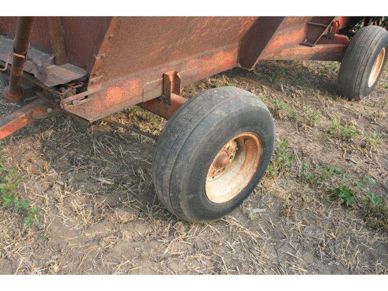 Steel Roorda Silage Box on Elec. Gear