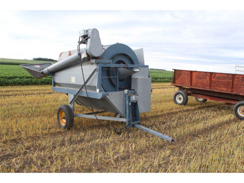 Neco Grain Cleaner on Cart w/220V Elec. Motor