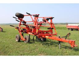 Kuhn Krause #4000 17 Ft. Chisel Plow