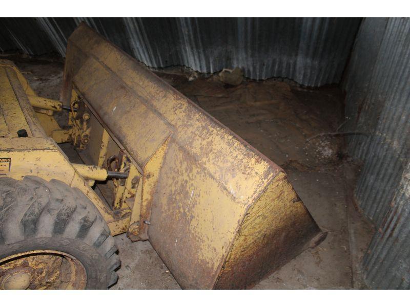 NH L775 Skidloader w/7 Ft. Bucket (Not Running);