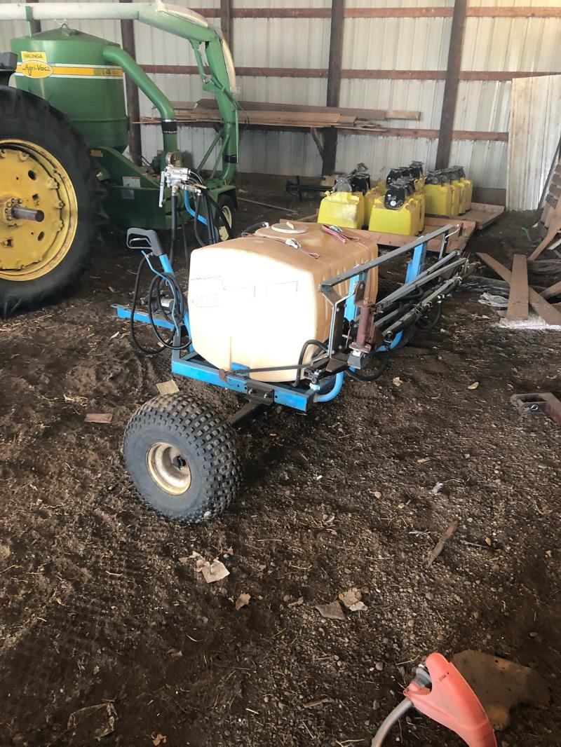 Yamaha PS100 PT Sprayer w/ Booms, Wand, 100 Gal. Tank