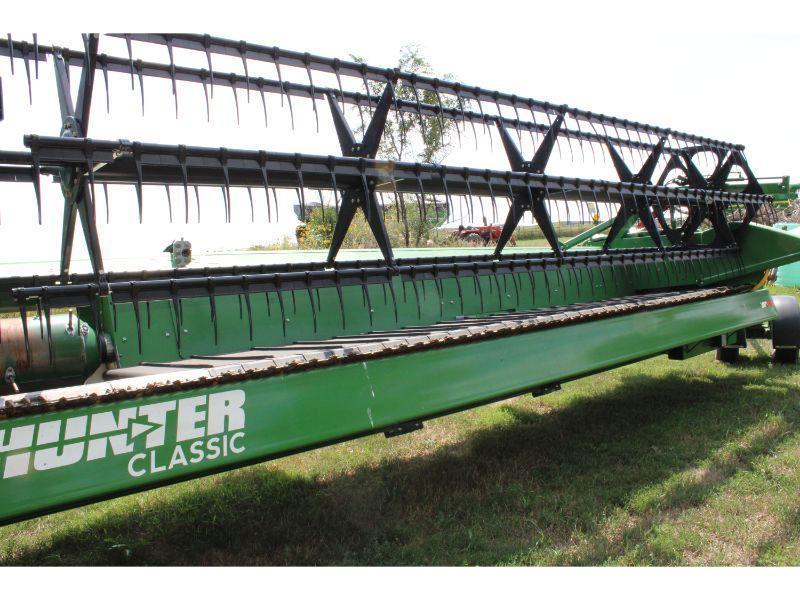 JD 640FD Hydraulic Flex 40 Ft. Draper Bean Head
