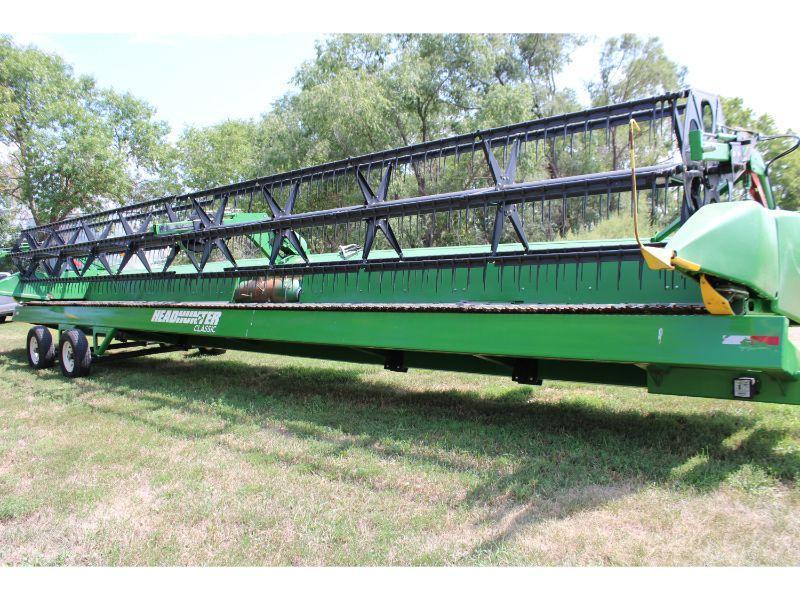 JD 640FD Hydraulic Flex 40 Ft. Draper Bean Head