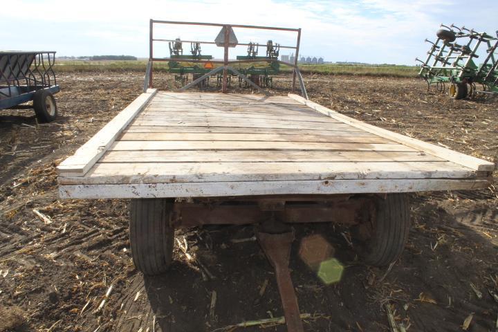 Hay Rack w/ JD Running Gear