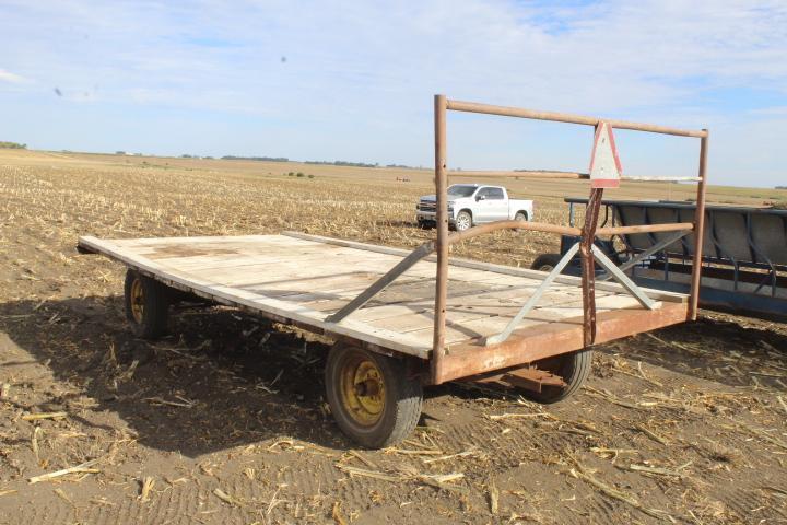 Hay Rack w/ JD Running Gear