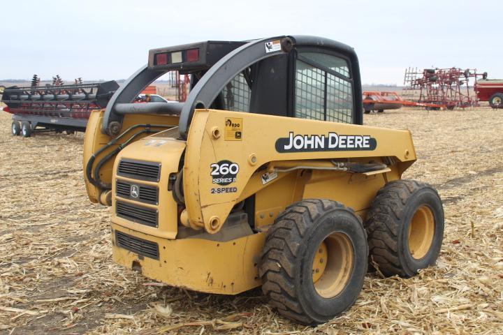 JD 260 Series II Skid Steer w/ 2 Spd., Hd. & Ft. Control, Heat, 2003