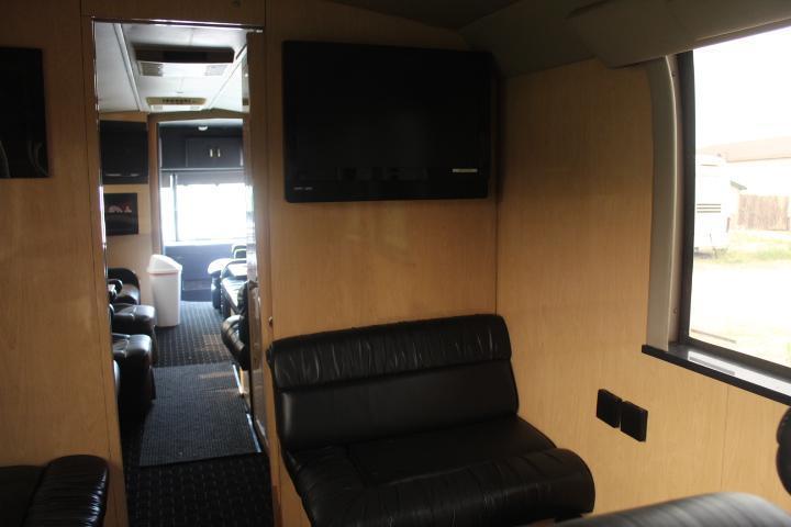 1998 Outlaw (Silver) Prevost Party Style Bus