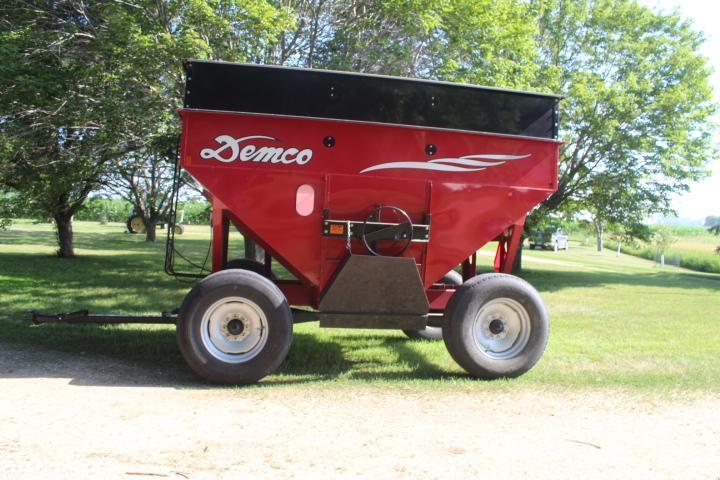 Demco #365 Gravity Wagon w/Extension