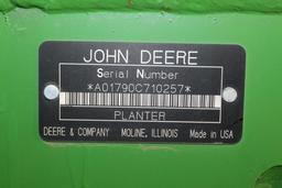2005 JD 1790 16/31R Planter