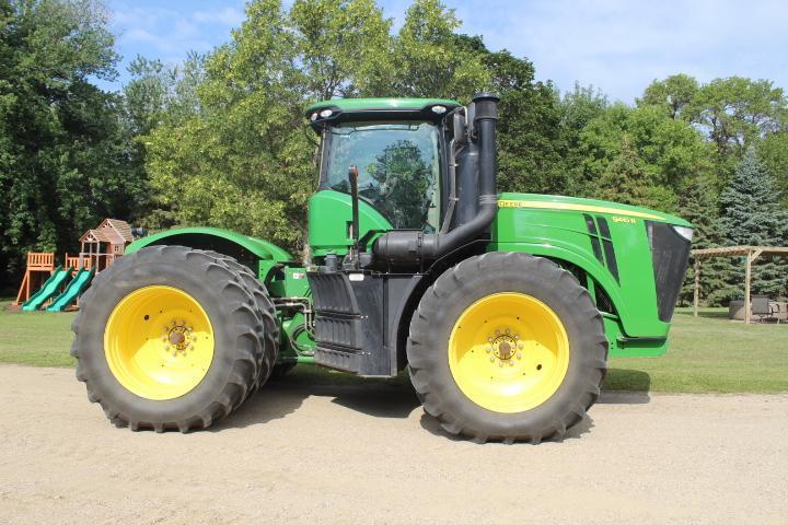 2012 JD 9410R Tractor