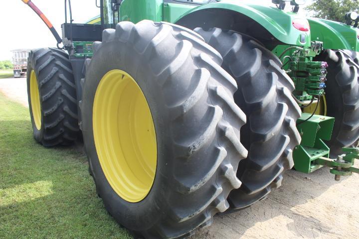 2012 JD 9410R Tractor