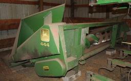 JD 444 Corn Head, 4 Row Wide