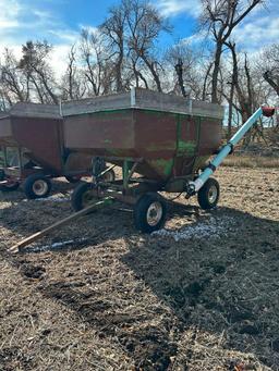 200 BU Gravity Wagon w/ HM Auger