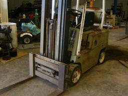 Clark C500-50 propane forklift