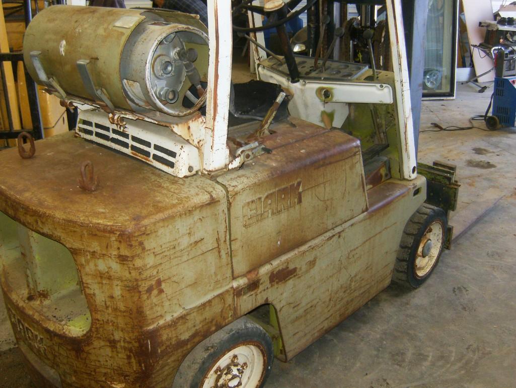 Clark C500-50 propane forklift