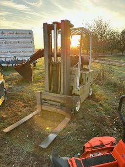 Clark C500-50 propane forklift