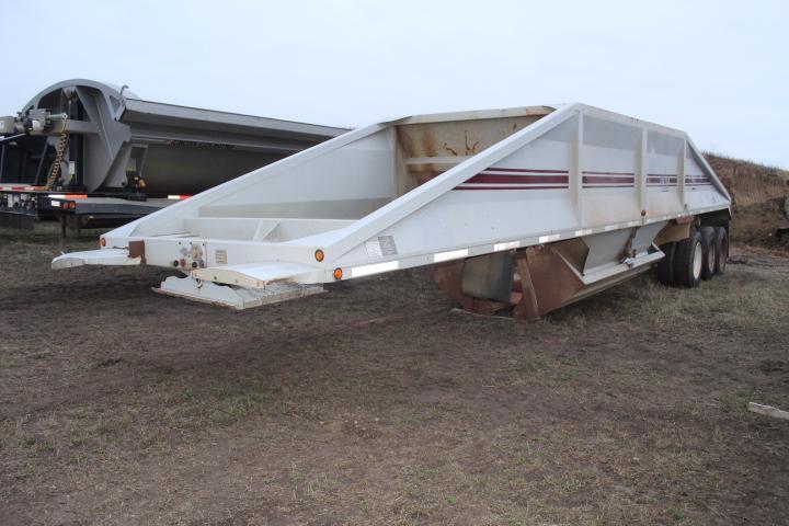 2002 R-WAY 4221 TRI 42 Ft. Belly Dump Trailer