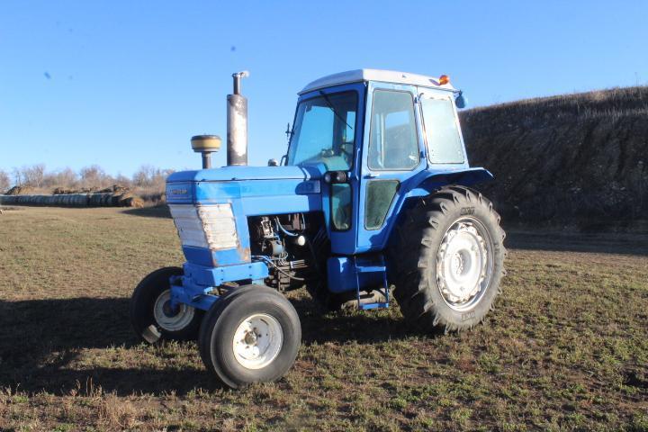 Ford 7700 Dsl Tractor w/Cab