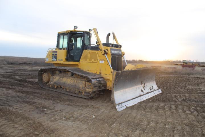 Komatsu D65PX Dozer w/Cab, 2,050 Hrs., SN - 920082 (2015)