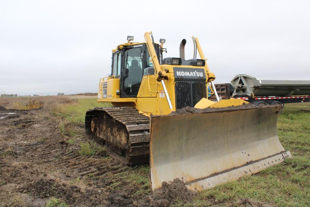 Komatsu D65PX Dozer w/Cab, 2,050 Hrs., SN - 920082 (2015)