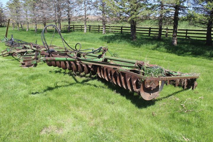 JD 14 Ft. RWA Tandem Disk