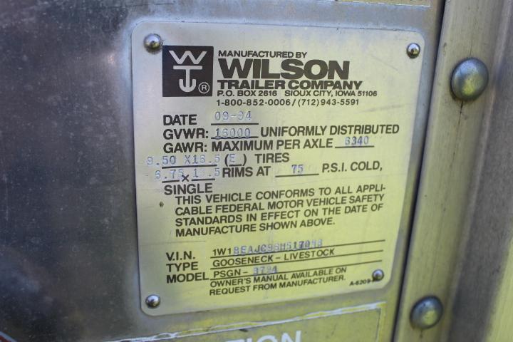 1994 Wilson 7x24 Alum. Livestock Trailer
