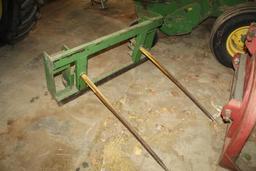 MDS Bale Spear for JD Loaders