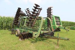 JD 235 Tandem Disc w/summers 3 bar harrow