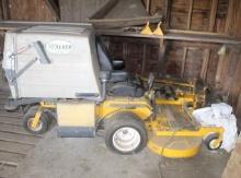 Walker 23HP Zero Turn Mower w/ Bagging System, 48 In. Bagging Deck, 394 Hours