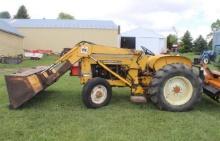 IH 3414 Industrial Tractor w/ IH Loader