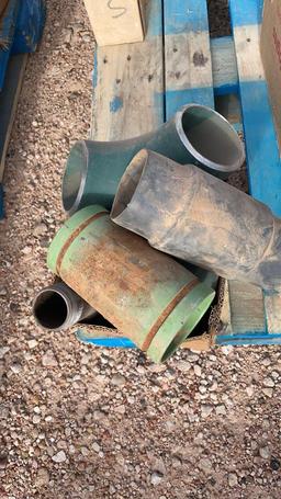 Box of misc pipe fittings
