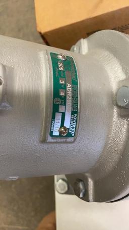 Appleton ADR20034 200 amp receptacle