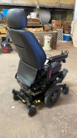 Quantum Edge Motorized wheelchair-Like New