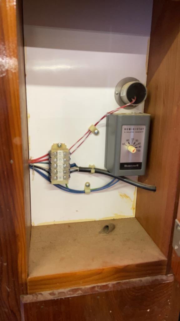Humidaire Incubator