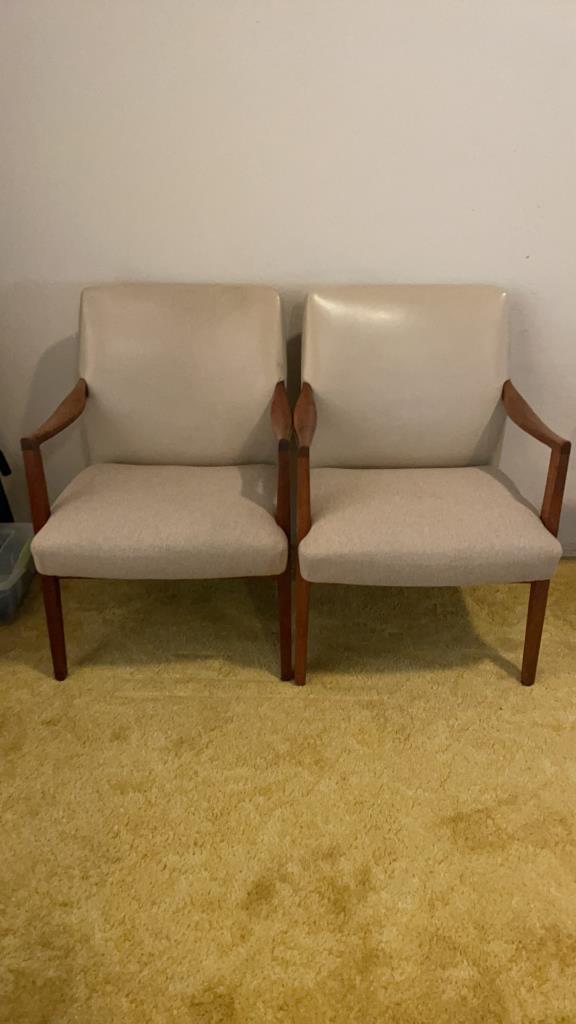 2 chairs